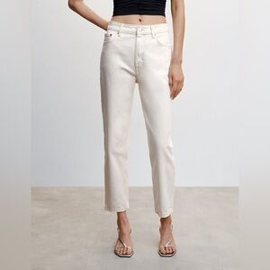 NWT MNG MANGO High-Waist Mom Jean Off White Size 2